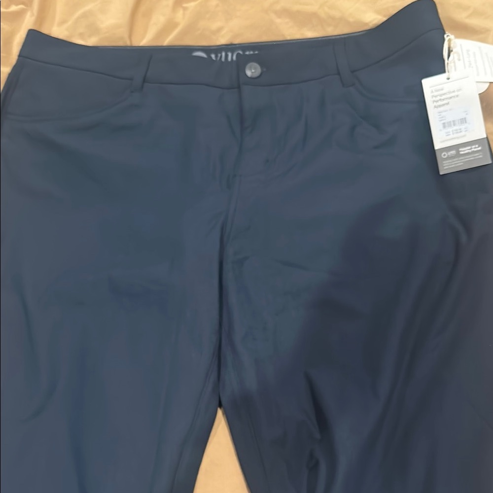 NWT Vuori Meta Pant Long 34” Inseam Navy Performance Stretch Pants Men’s 38 - Picture 2 of 6